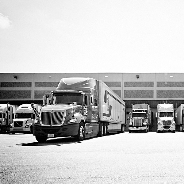 Inbound unloading refers to the process of receiving and unloading goods from inbound trucks, containers, or trailers at a warehouse or distribution center.